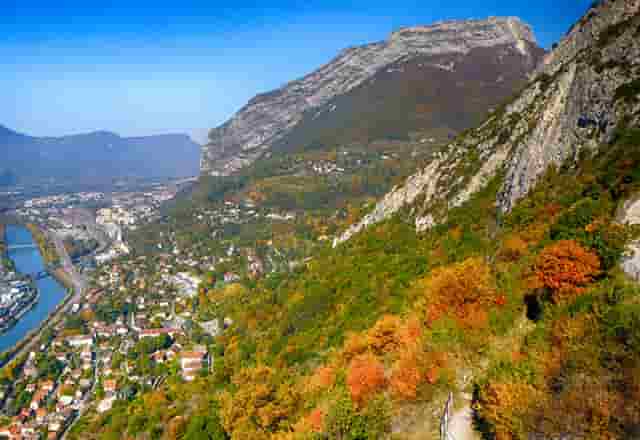 航选赋能康太空制水机，探索健康水新趋势