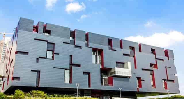 女生穿衣搭配时尚技巧(高个子微胖女生穿衣时尚搭配图)